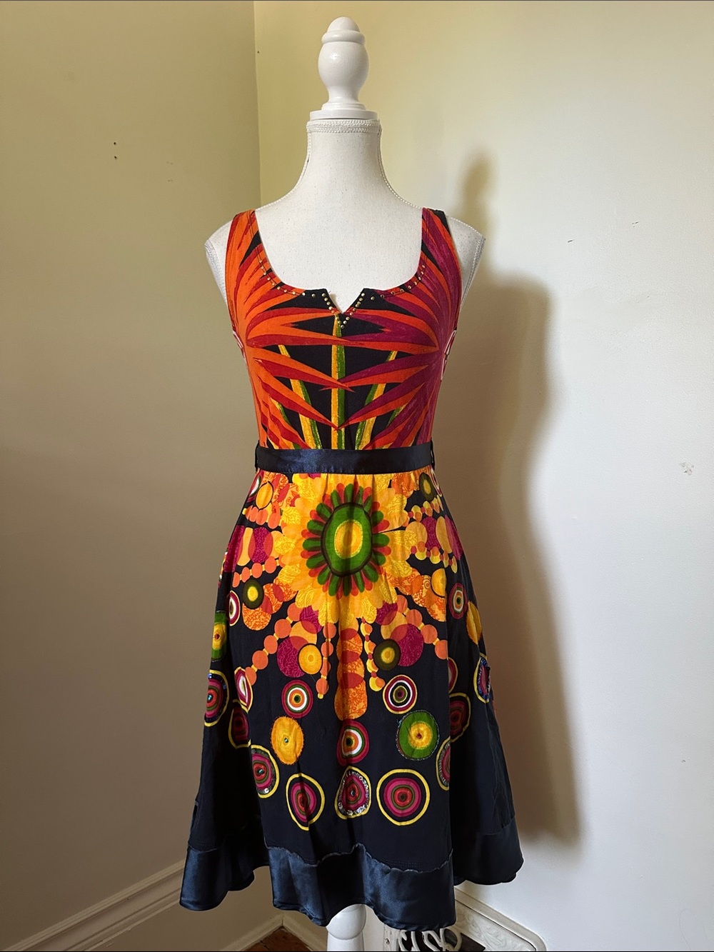 DESIGUAL Railey Bright Colourful Y2K Artsy Vacation Fit & Flate Dress Small